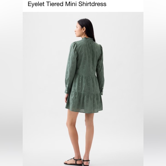 * SOLD * Gap Tiered Shirt Dress - Picture 2 of 4